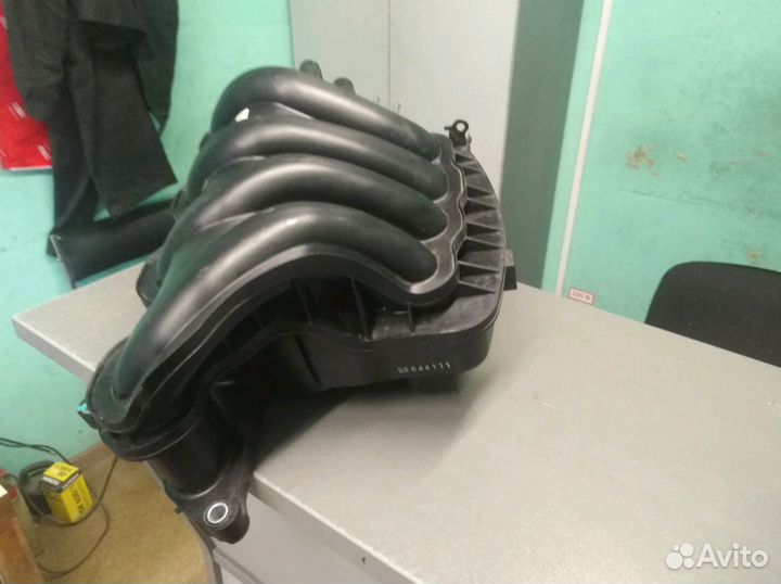 Впускной коллектор Солярис Рио 1.4. 1.6