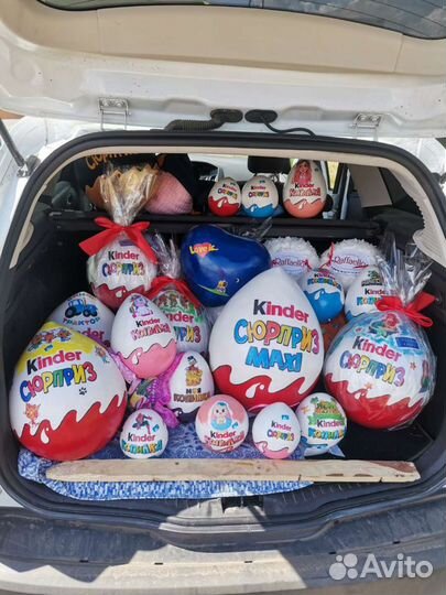 Большой киндер сюрприз