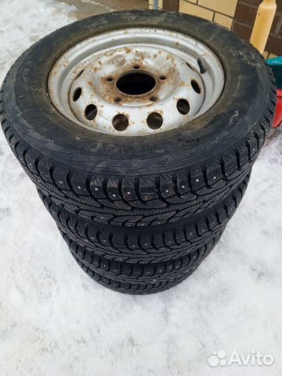Продам зимние колеса на ниву
