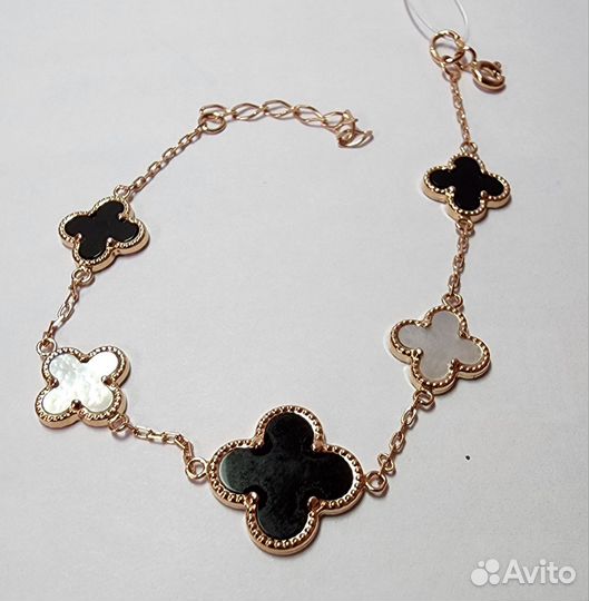 Золотой браслет в стиле Van Cleef