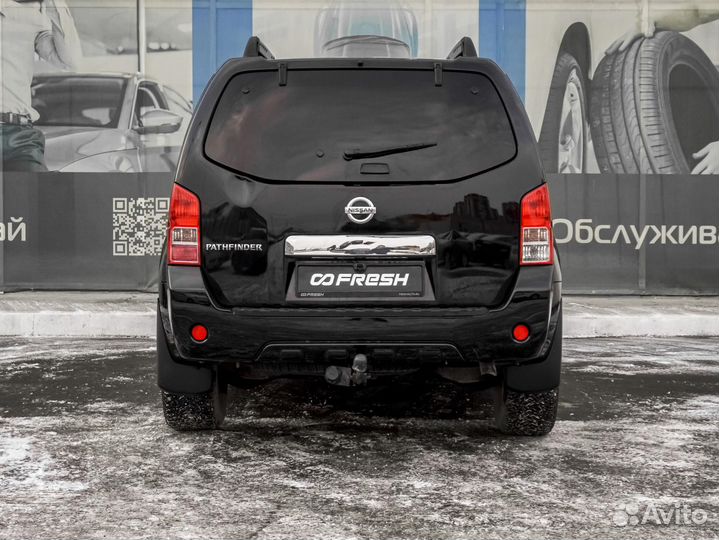 Nissan Pathfinder 2.5 AT, 2013, 151 903 км