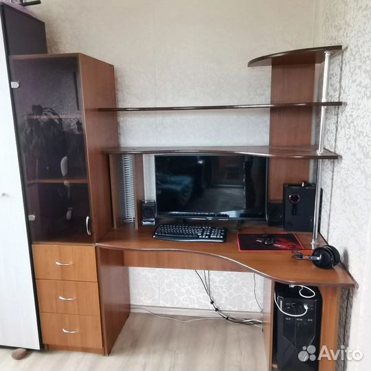 Компьютерный стол бу