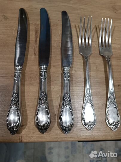Столовые приборы