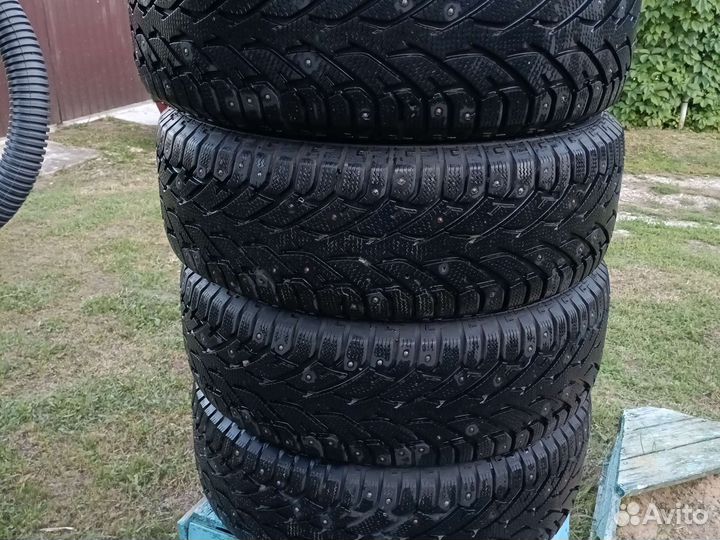 Matador MP 50 Sibir Ice 215/65 R16 T