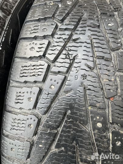 Nokian Tyres Hakkapeliitta 7 SUV 225/65 R17