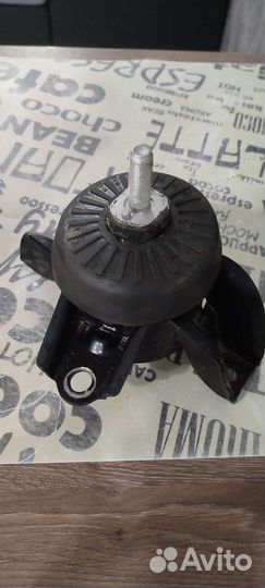 Правая опора двигателя Солярис