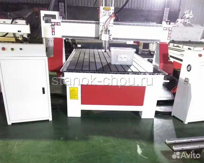 Фрезерно-гравировальный станок с чпу DeKart