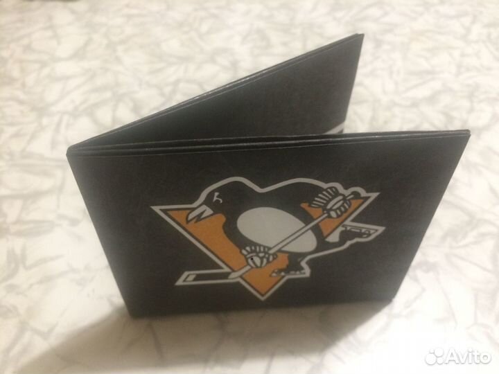 Портмоне с логотипом хоккейного клуба NHL