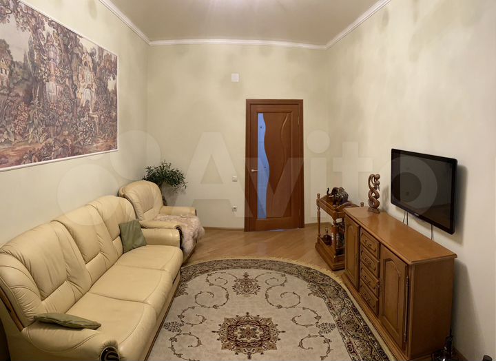 3-к. квартира, 70 м², 3/3 эт.