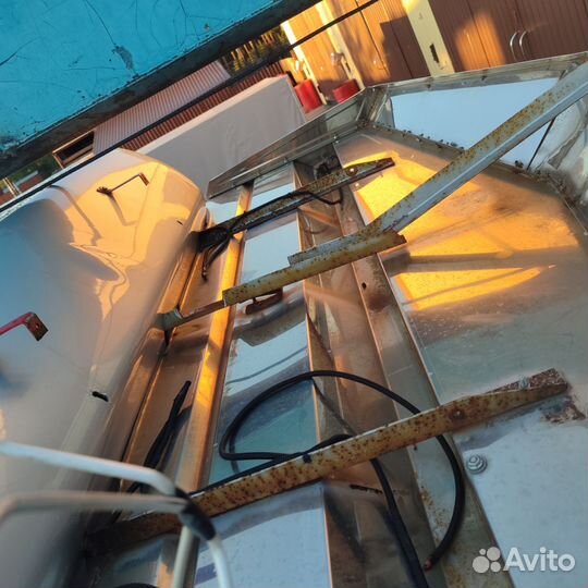 Козырек на ммс кантер