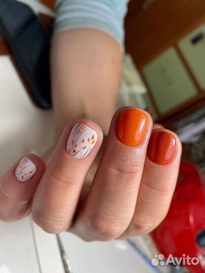 Мастер маникюра