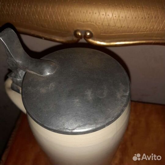 Антикварная пивная кружка с крышкой