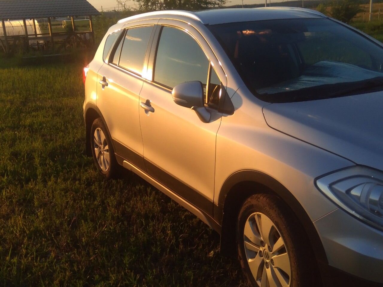 Suzuki SX4: фото владельца