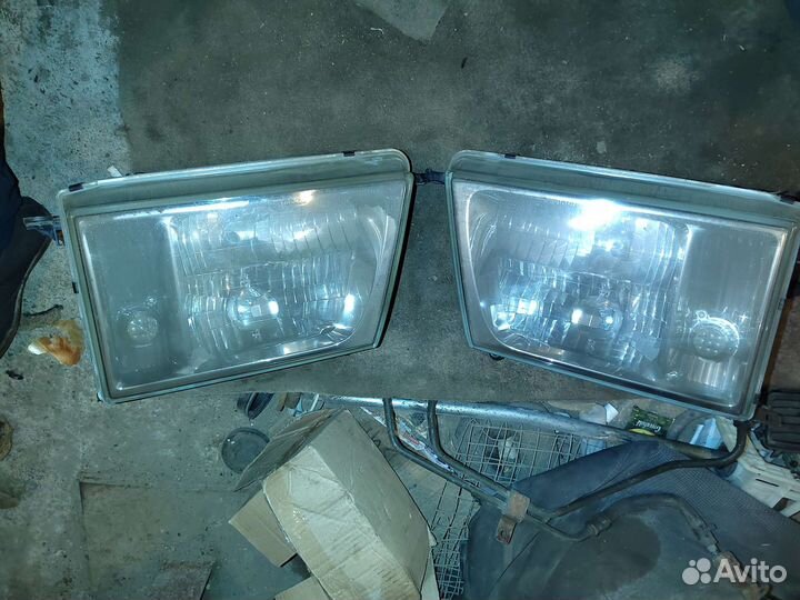 Фара toyota FZJ100,HDJ100,hdj100l,HZJ105,hzj105l,U