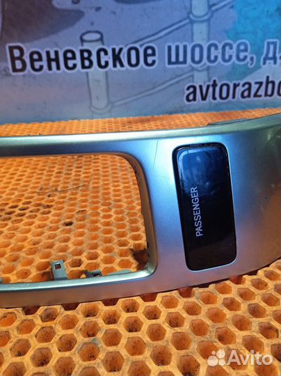 Накладка торпедо Toyota Land Cruiser Prado