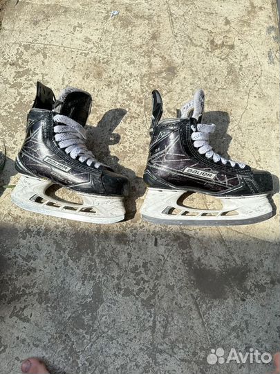 Коньки bauer supreme 1s