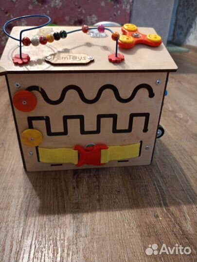 Бизиборд домик большой