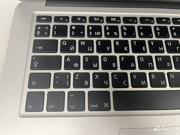 Macbook Air 13 Mid 2017 i5/8/256 125 циклов