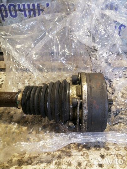 Привод передний левый Volkswagen Polo