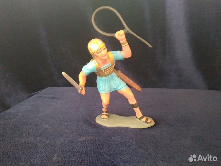 Фигурка GoldMarx 150мм римский легионер