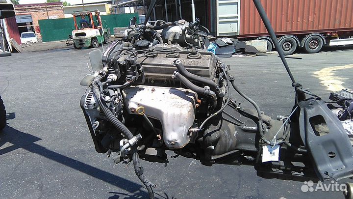 Двигатель в сборе двс toyota noah SR50 3S-FE