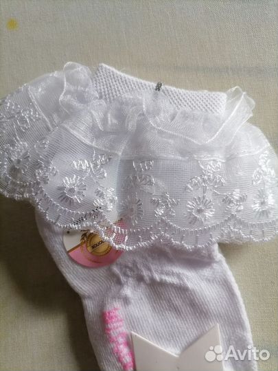 Носки детские праздничные с кружевом