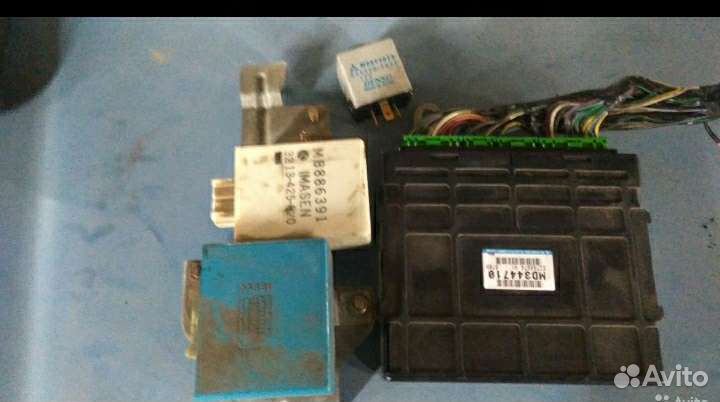 Блок Управления Двигателем эбу Мицубиси Паджеро 2