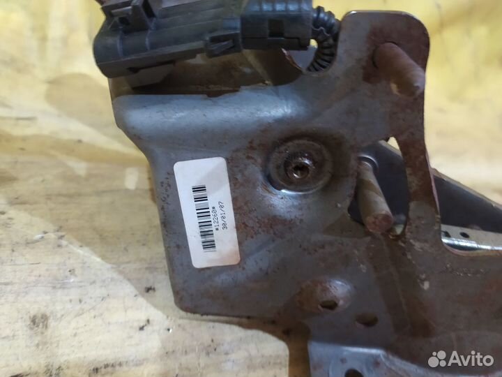 Педаль тормоза Cadillac SRX 2003-2009 Кадилак ср-и