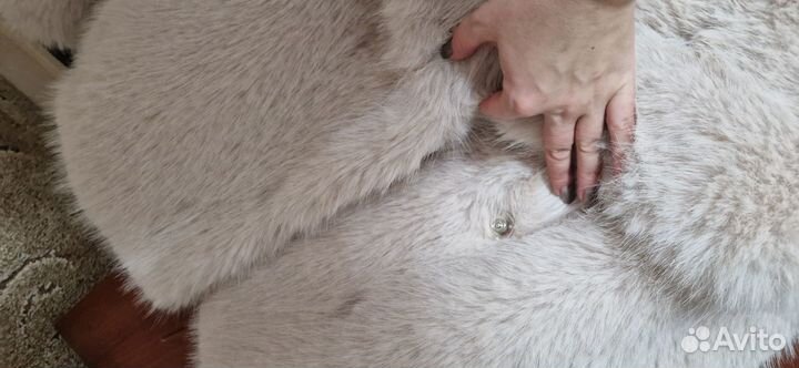 Продам искусственную шубку размер S