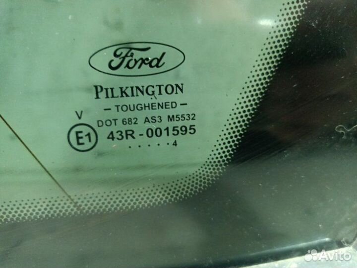 Стекло кузовное заднее правое Ford Mondeo 4