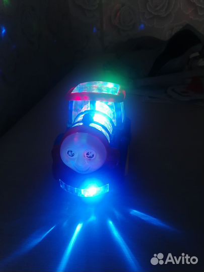 Весёлый паровозик thomas