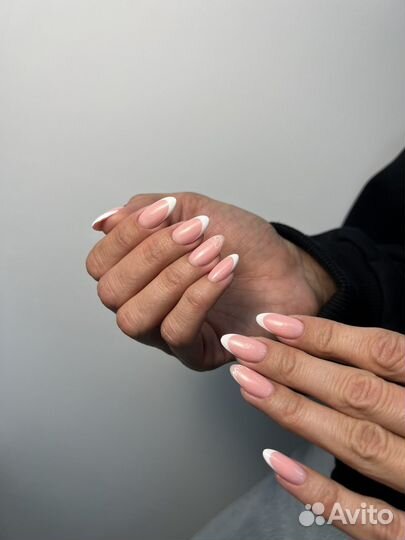 Мастер маникюра и педикюра