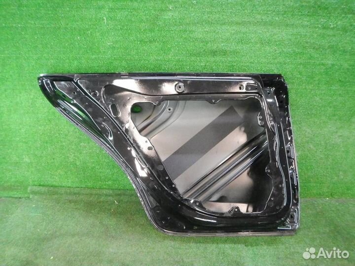 Дверь задняя левая Mercedes-Benz CLS-Class