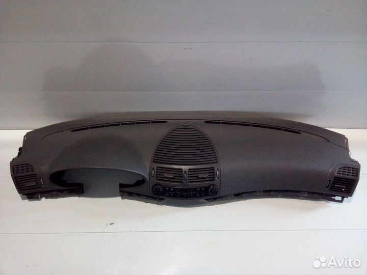 Торпедо Mercedes-Benz E-Class