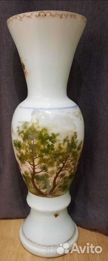 Ваза трехслойное молочное стекло, 56,5 см