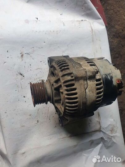 Генератор Мерседес C класс 95-02г