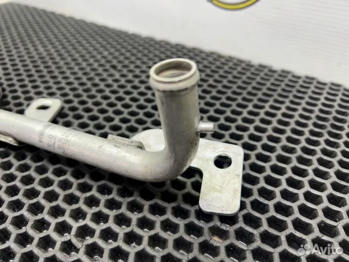 Трубка системы охлаждения Audi S4 B8