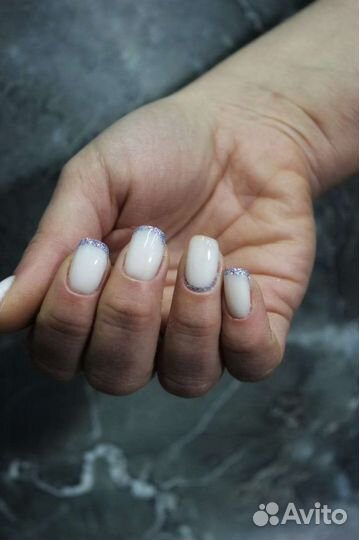 Маникюр и педикюр