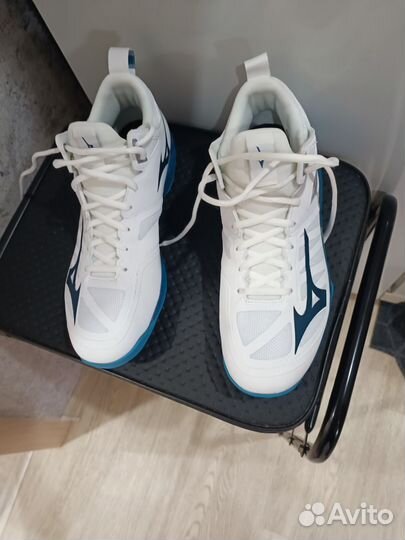 Кроссовки мужские волейбольные