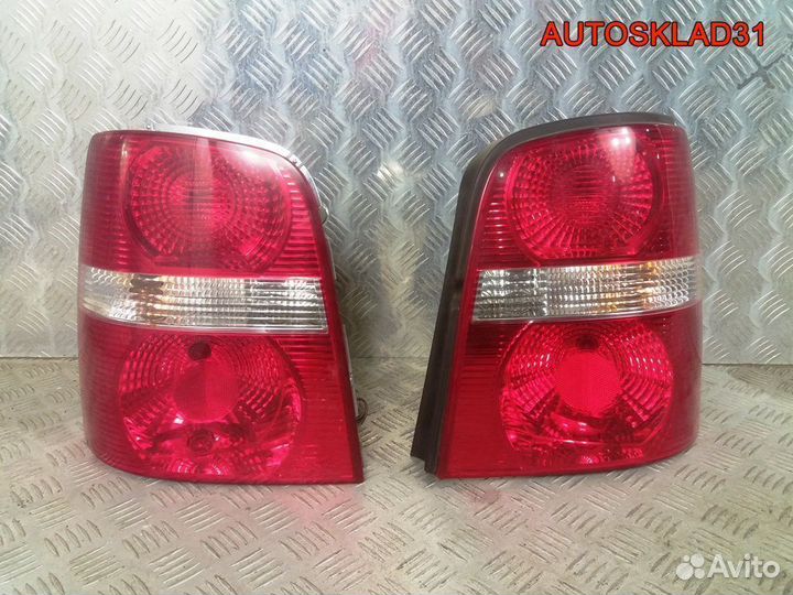 Фонари задние Volkswagen Touran 1T0945095C