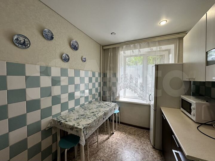 2-к. квартира, 38 м², 1/9 эт.