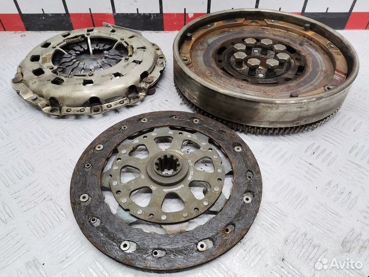 Маховик (демпфер сцепления) для BMW 3-Series (E46)