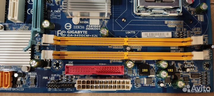 Материнская плата Gigabyte GA-945GCM-S2L