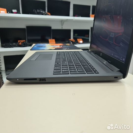 Ноутбук HP 15.6