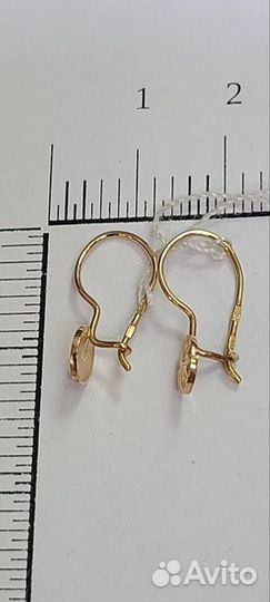Золотые серьги
