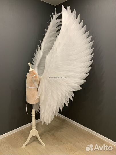 Крылья ангела белые