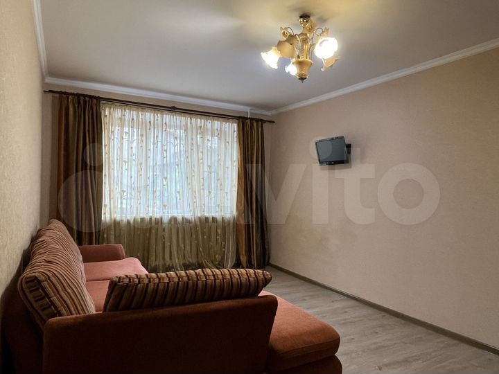 2-к. квартира, 47 м², 1/5 эт.