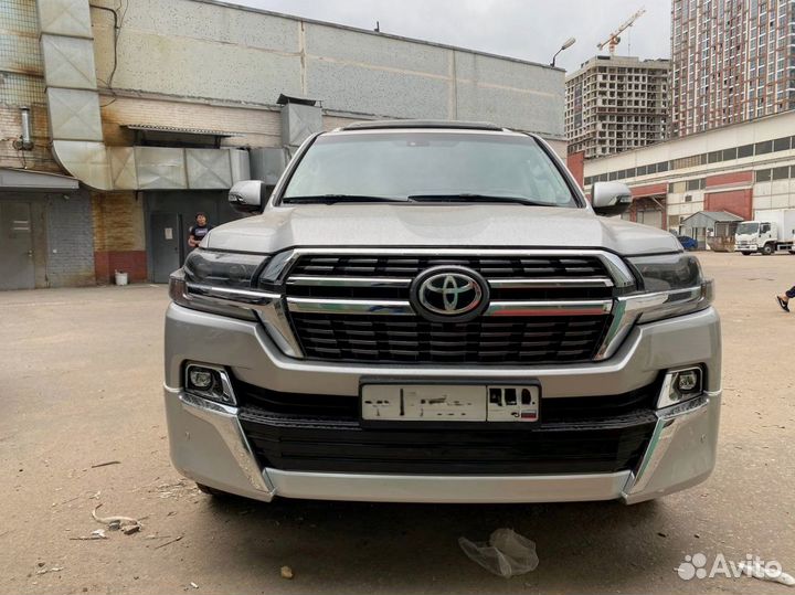 Рестайлинг Toyota Land Cruiser 200