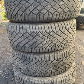 Continental ContiVikingContact 7 215/60 R16