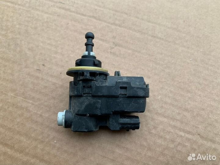 Корректор фары Qashqai J11, X-trail T31